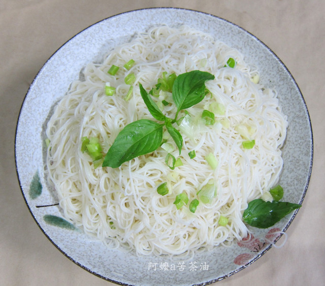 苦茶油拌面线