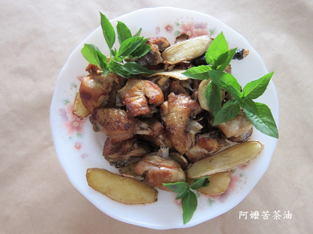 苦茶油炒鸡肉
